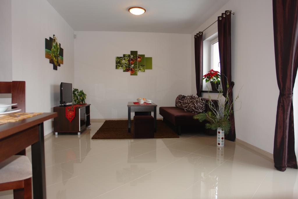 Jd Apartamenty - Klimatyzacja, Basen, Parking I Wifi W Cenie Mysłakowice 外观 照片